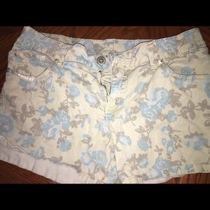 Blue flowerd shorts